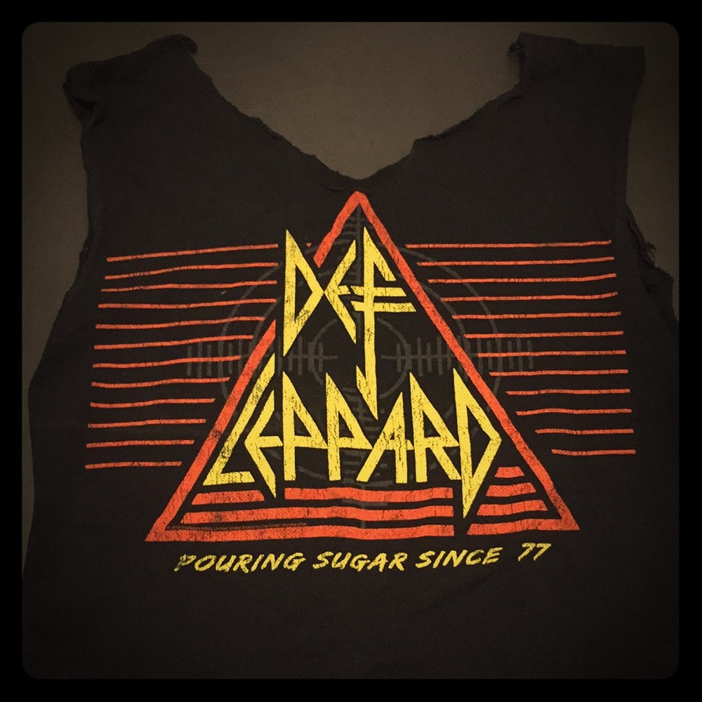 Vintage Def Leppard Cutoff tank top.